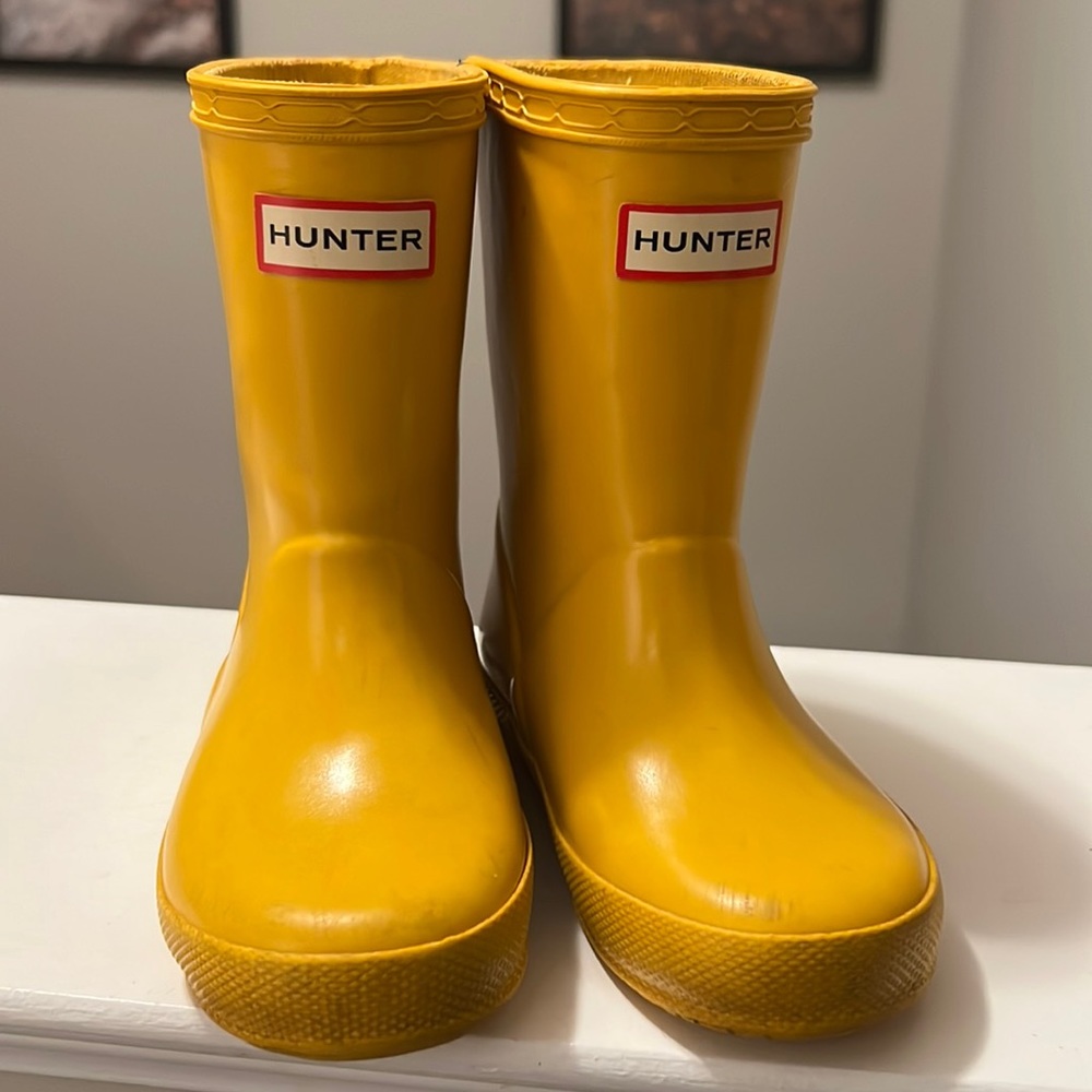 Hunter first classic yellow rain boots